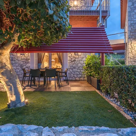 Boutique Τυρός