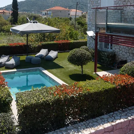 Boutique Tirós